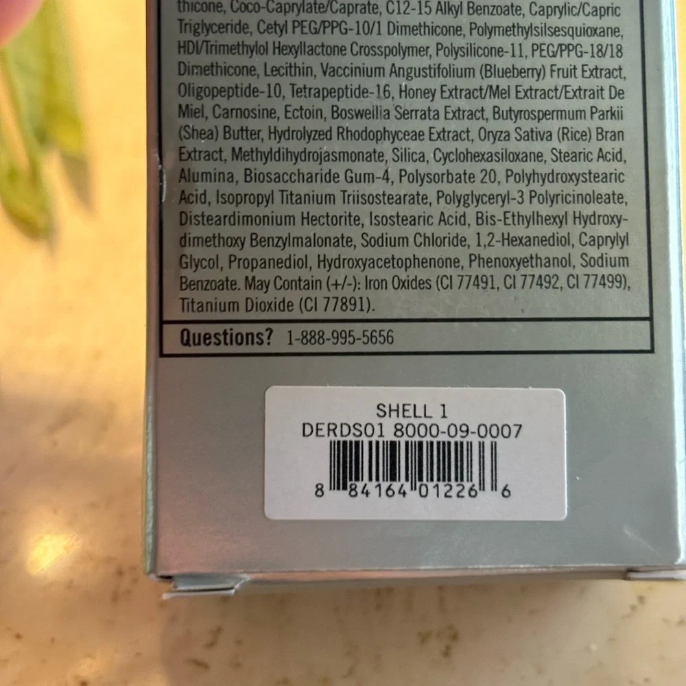 NIB 🩶Rodan + Fields 🩶Radiant Defense Perfecting Liquid - Shell 1 - Picture 4 of 6